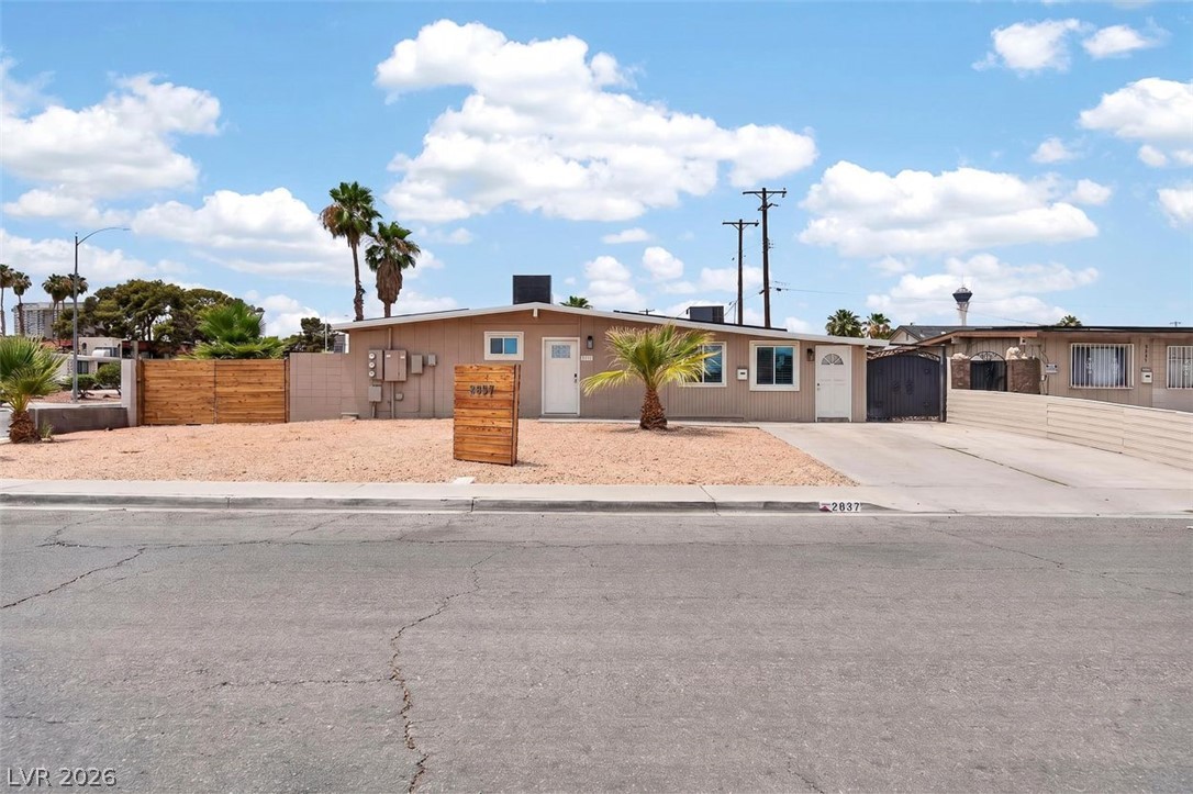 2837 La Canada Street Las Vegas NV 89169