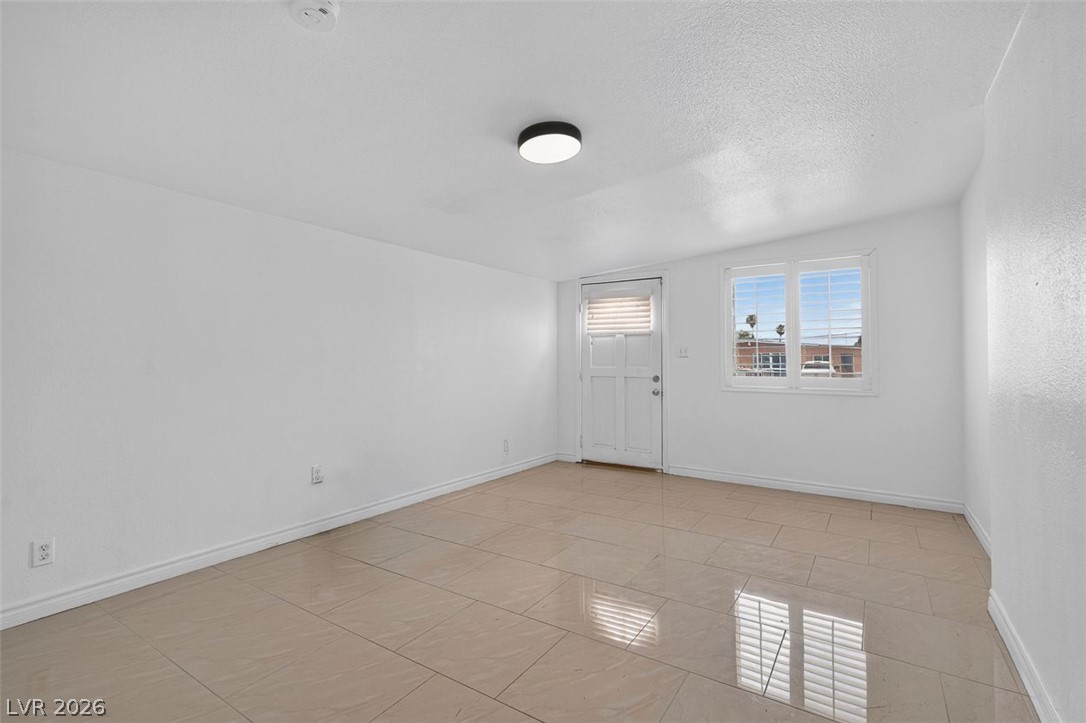 2837 La Canada Street Las Vegas NV 89169