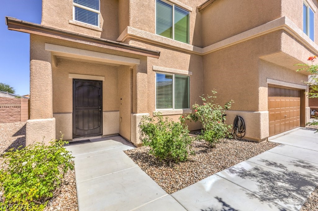 8132 Pink Desert Street North Las Vegas NV 89085