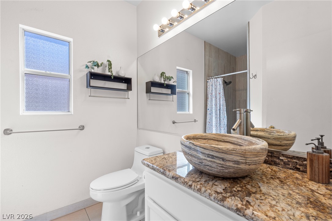 1076 Sweeping Vine Avenue Las Vegas NV 89183