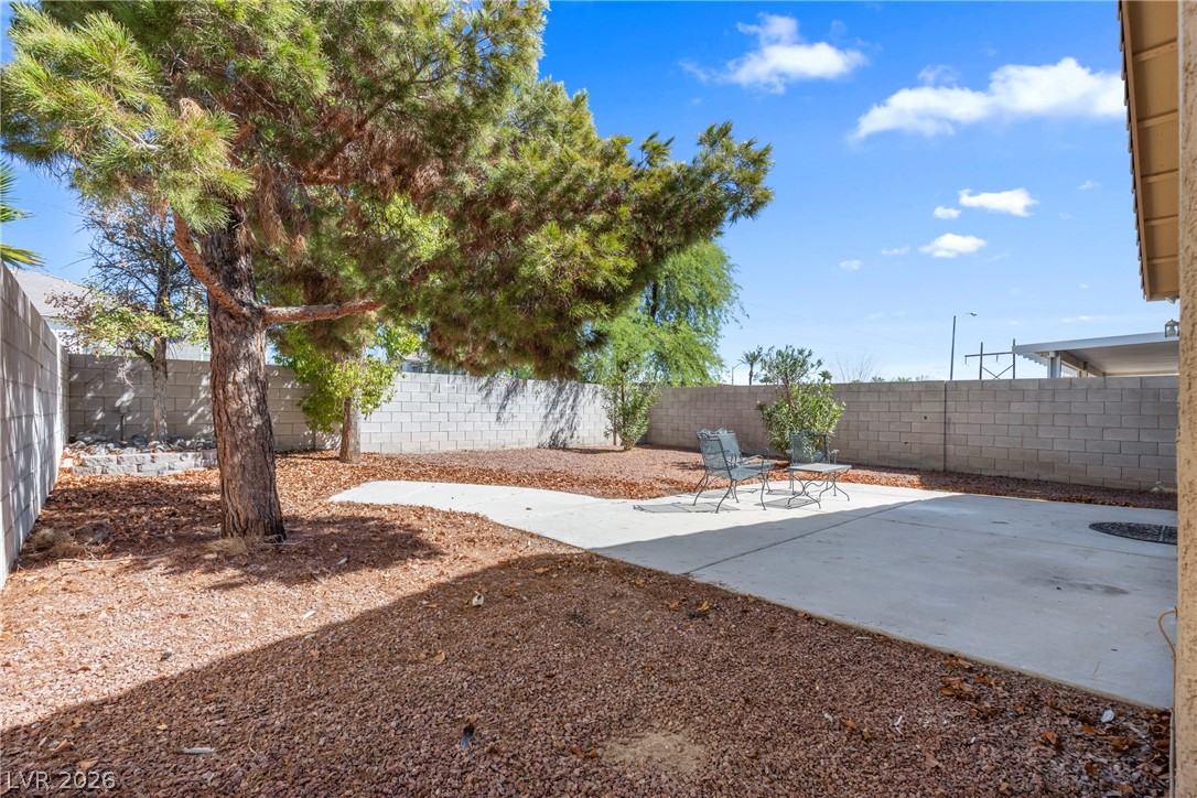 1076 Sweeping Vine Avenue Las Vegas NV 89183