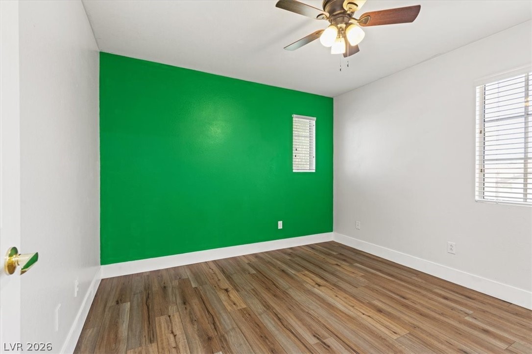 4905 Pounding Surf Avenue Las Vegas NV 89131