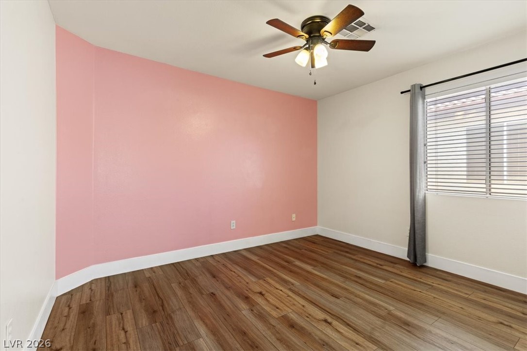 4905 Pounding Surf Avenue Las Vegas NV 89131