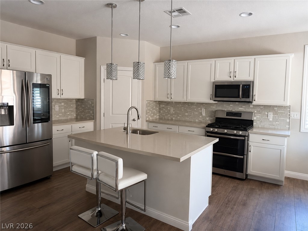 10291 Lodge Pine Avenue Las Vegas NV 89166