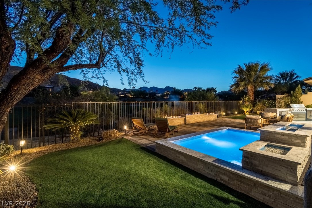 2587 Turtle Head Peak Drive Las Vegas NV 89135