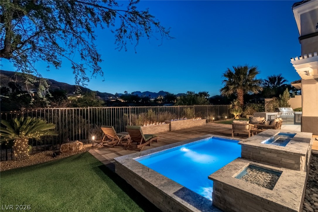 2587 Turtle Head Peak Drive Las Vegas NV 89135