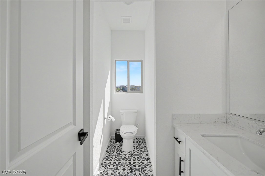 7761 Misty Oaks Avenue Las Vegas NV 89113