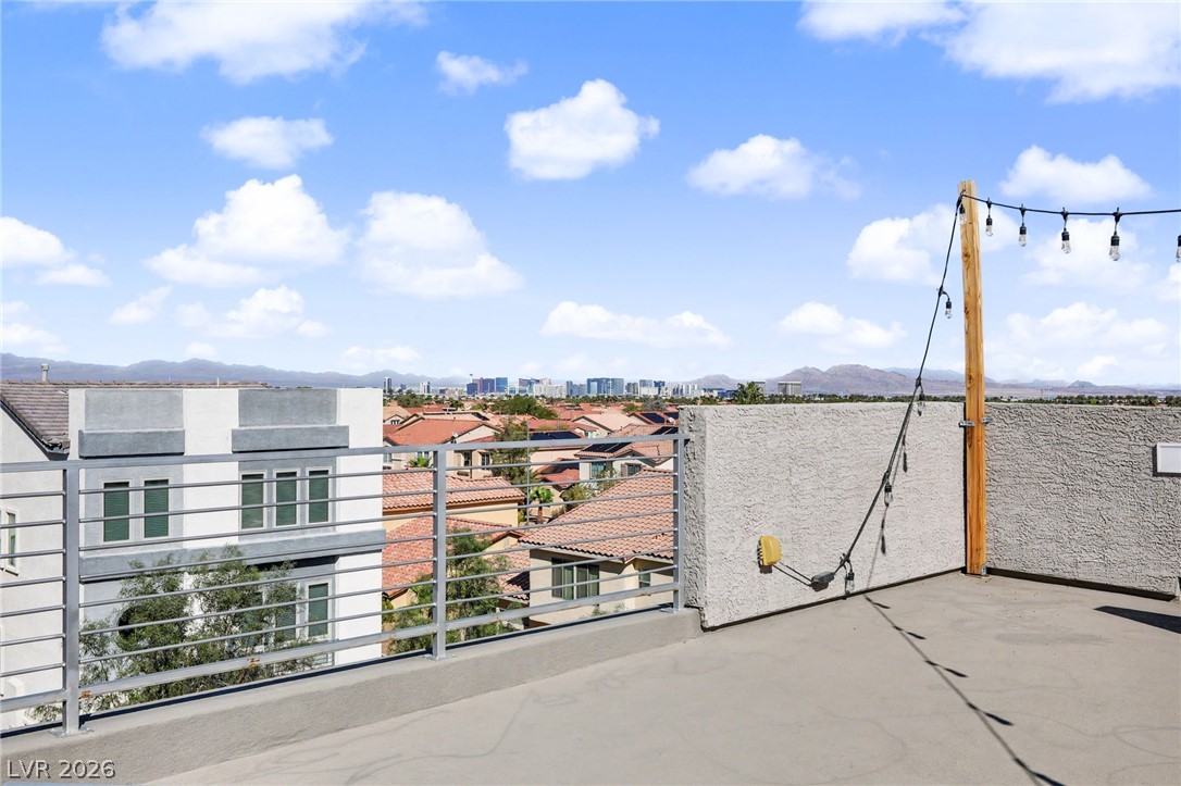 7761 Misty Oaks Avenue Las Vegas NV 89113
