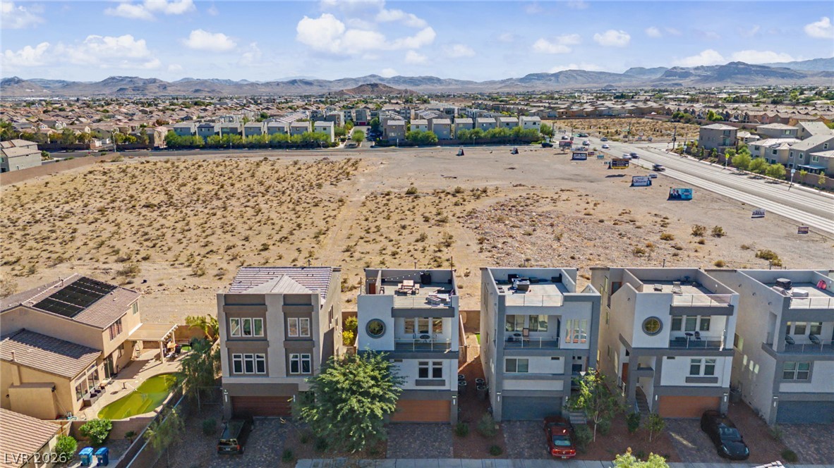 7761 Misty Oaks Avenue Las Vegas NV 89113