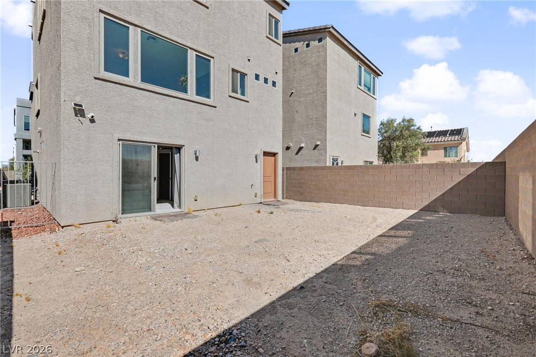 7761 Misty Oaks Avenue Las Vegas NV 89113