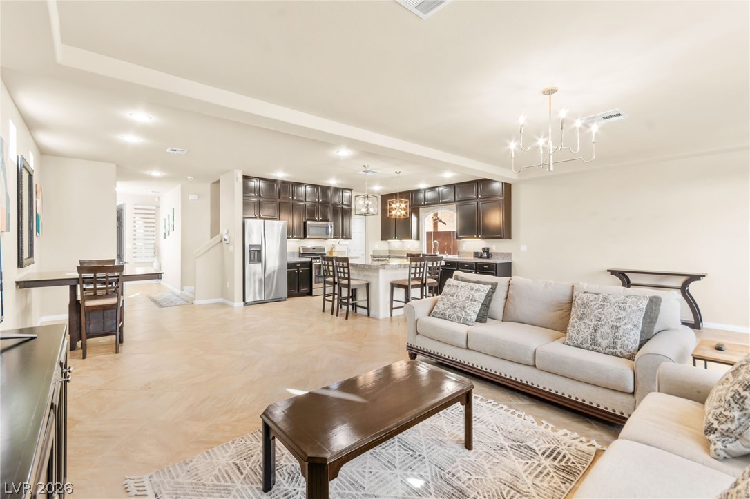 9696 Grayson Hills Street Las Vegas NV 89139