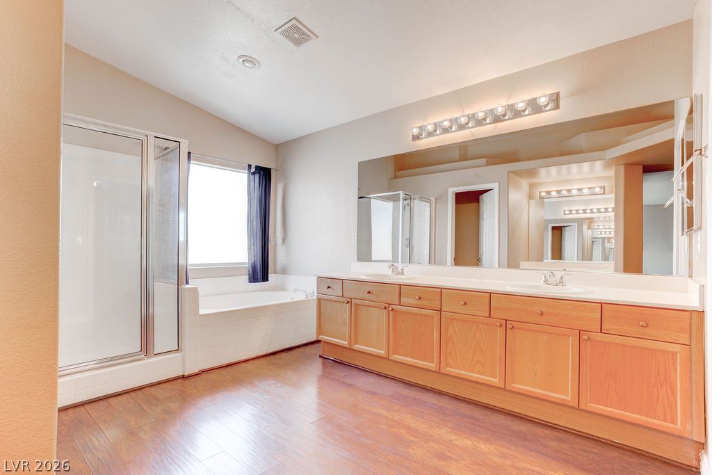 9304 Perennial Avenue Las Vegas NV 89148