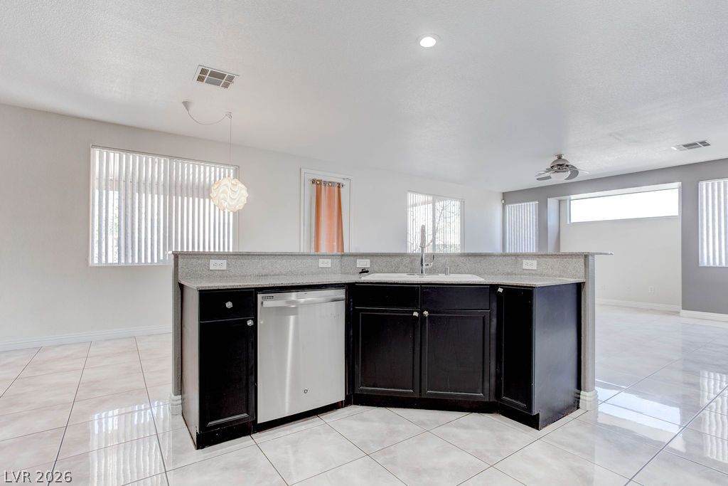 9304 Perennial Avenue Las Vegas NV 89148