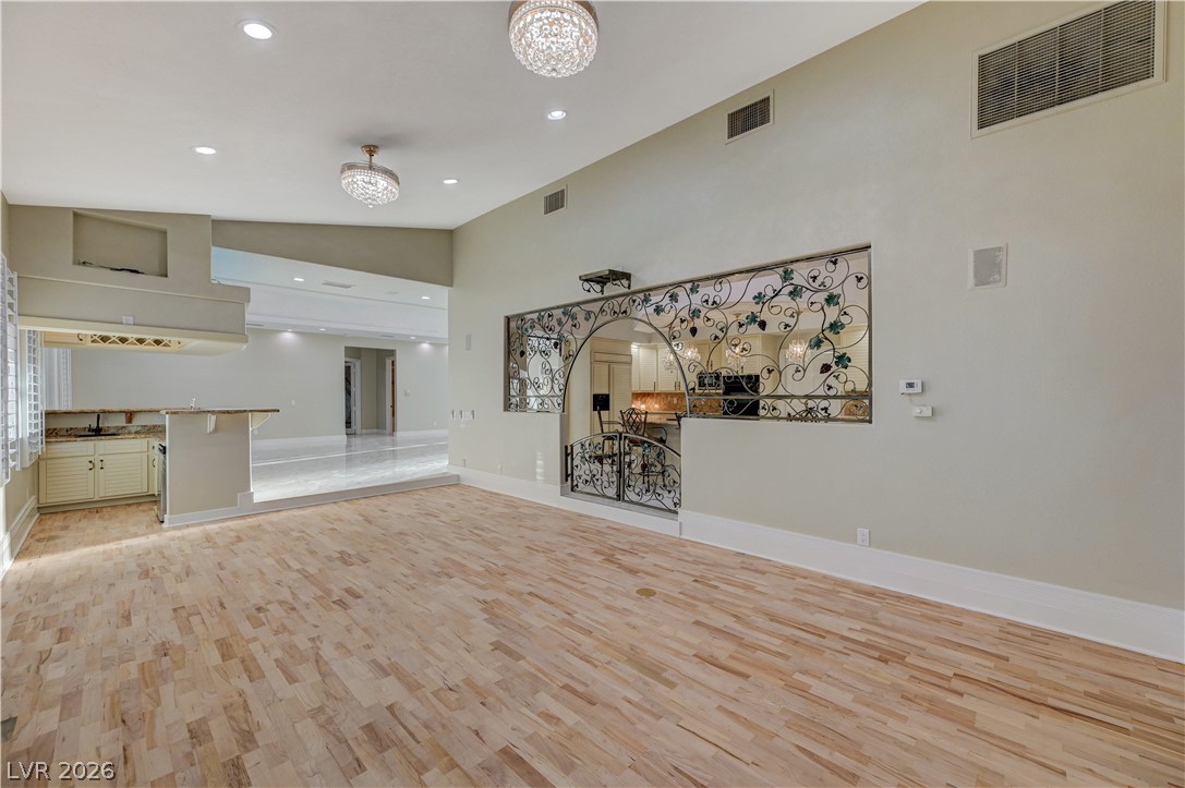6080 Crystal Brook Court Las Vegas NV 89149