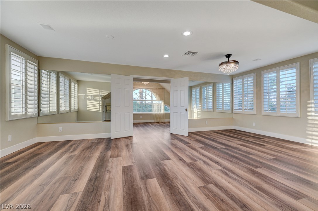 6080 Crystal Brook Court Las Vegas NV 89149