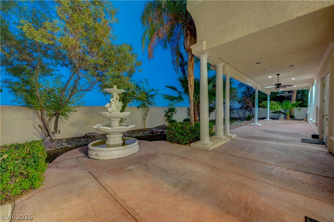 6080 Crystal Brook Court Las Vegas NV 89149