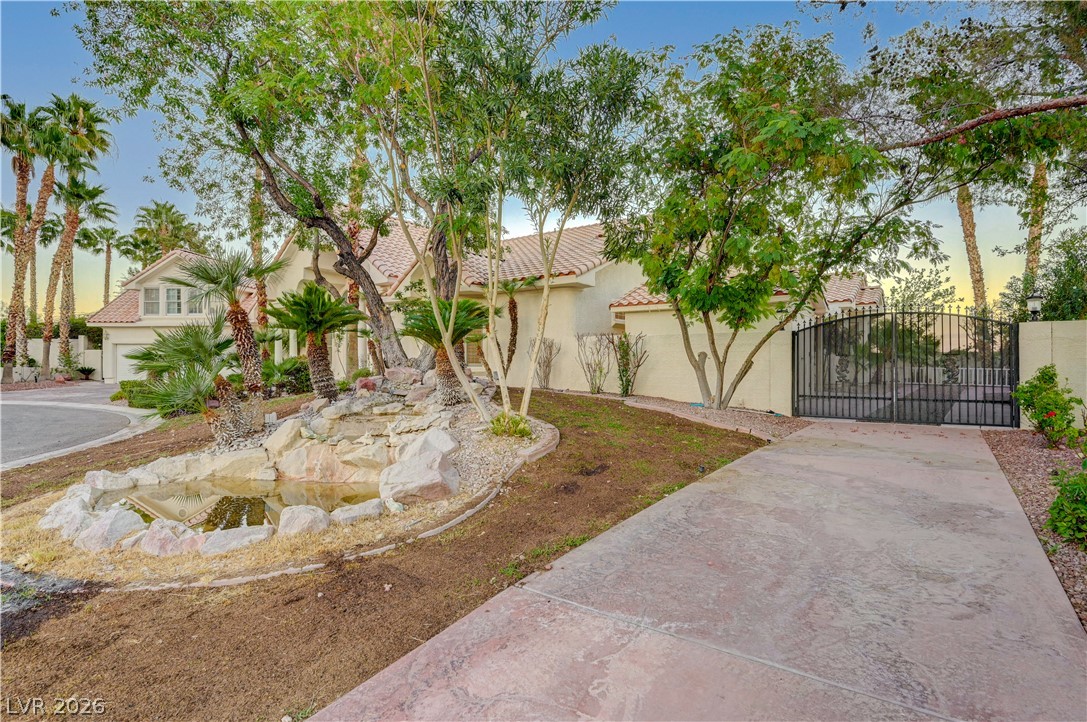 6080 Crystal Brook Court Las Vegas NV 89149