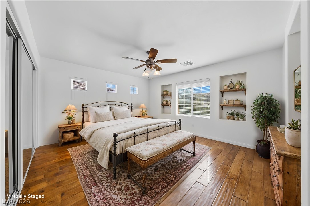 8068 Whiteriver Plateau Lane Las Vegas NV 89178