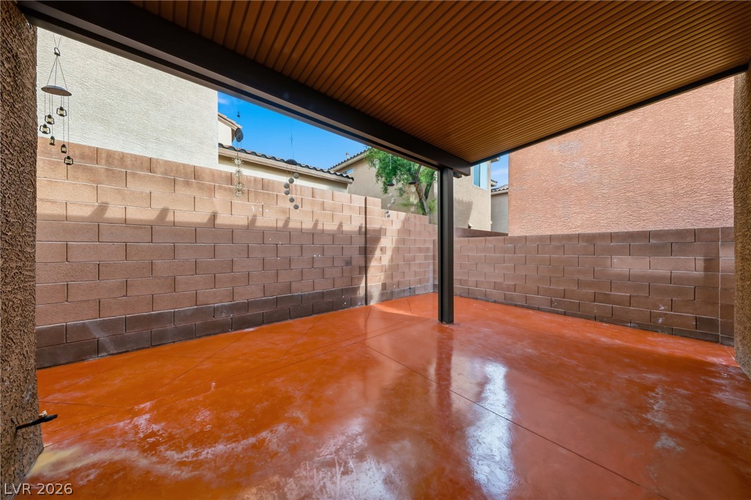 8068 Whiteriver Plateau Lane Las Vegas NV 89178