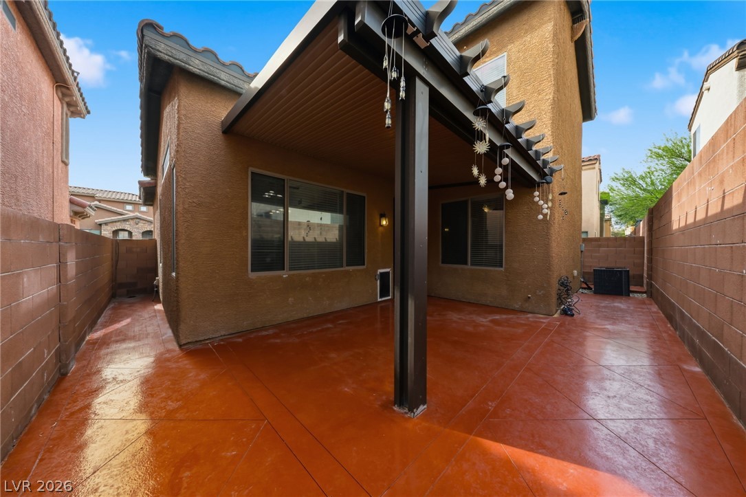 8068 Whiteriver Plateau Lane Las Vegas NV 89178