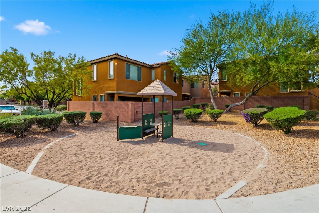 8068 Whiteriver Plateau Lane Las Vegas NV 89178