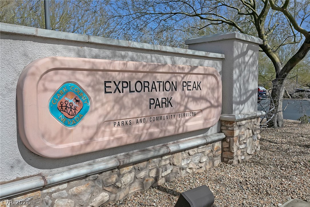 8068 Whiteriver Plateau Lane Las Vegas NV 89178