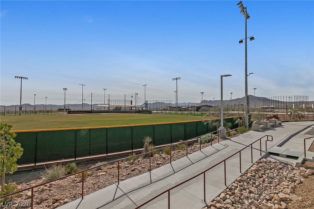8068 Whiteriver Plateau Lane Las Vegas NV 89178