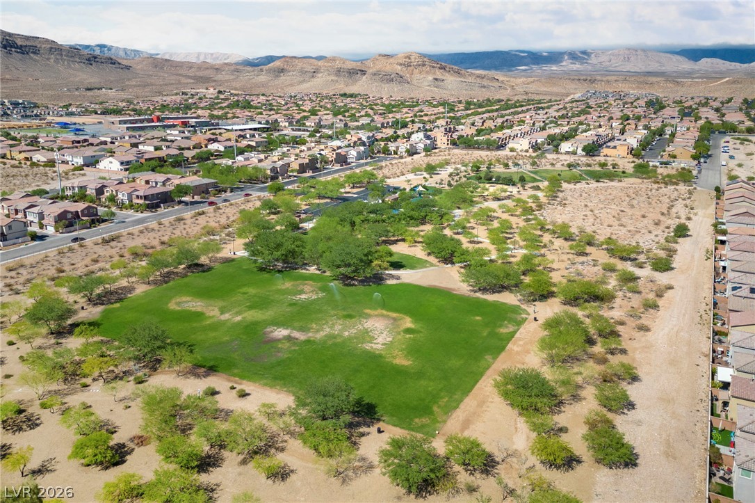 8068 Whiteriver Plateau Lane Las Vegas NV 89178