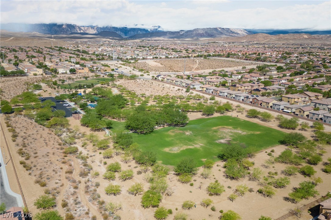 8068 Whiteriver Plateau Lane Las Vegas NV 89178