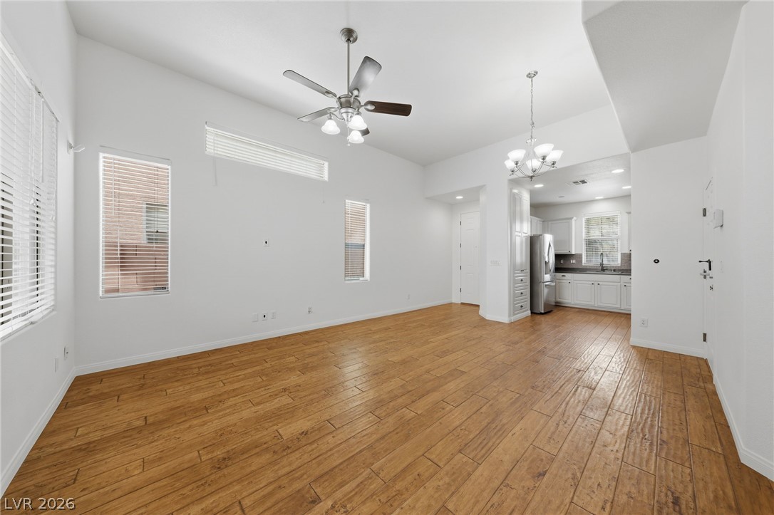 8068 Whiteriver Plateau Lane Las Vegas NV 89178