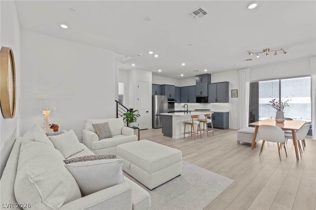 647 La Vista Acres Lane Las Vegas NV 89138