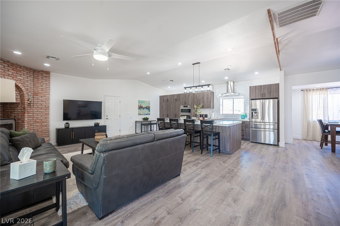 8625 Edmond Street Las Vegas NV 89139