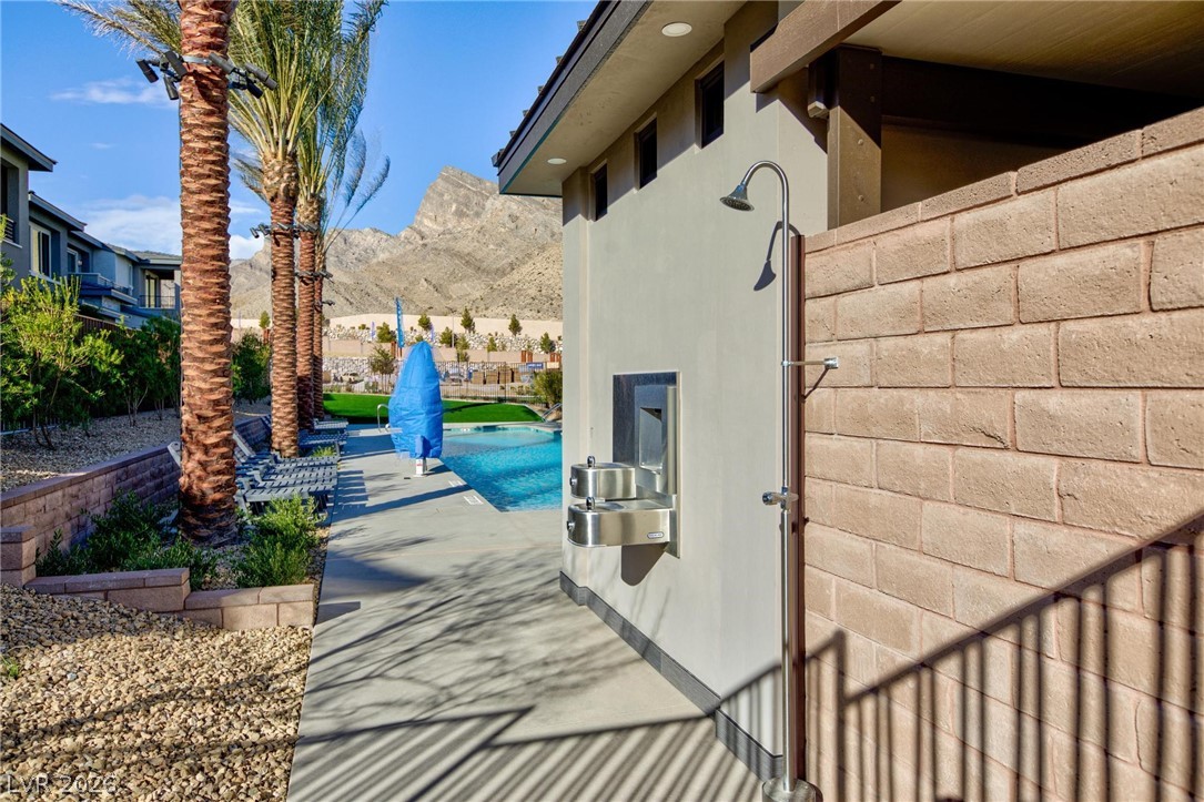 11439 Peak Landing Avenue Las Vegas NV 89138