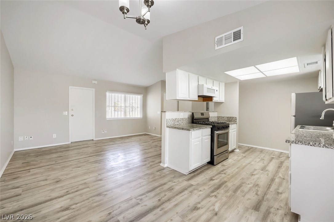 533 East Rolly Street Henderson NV 89011
