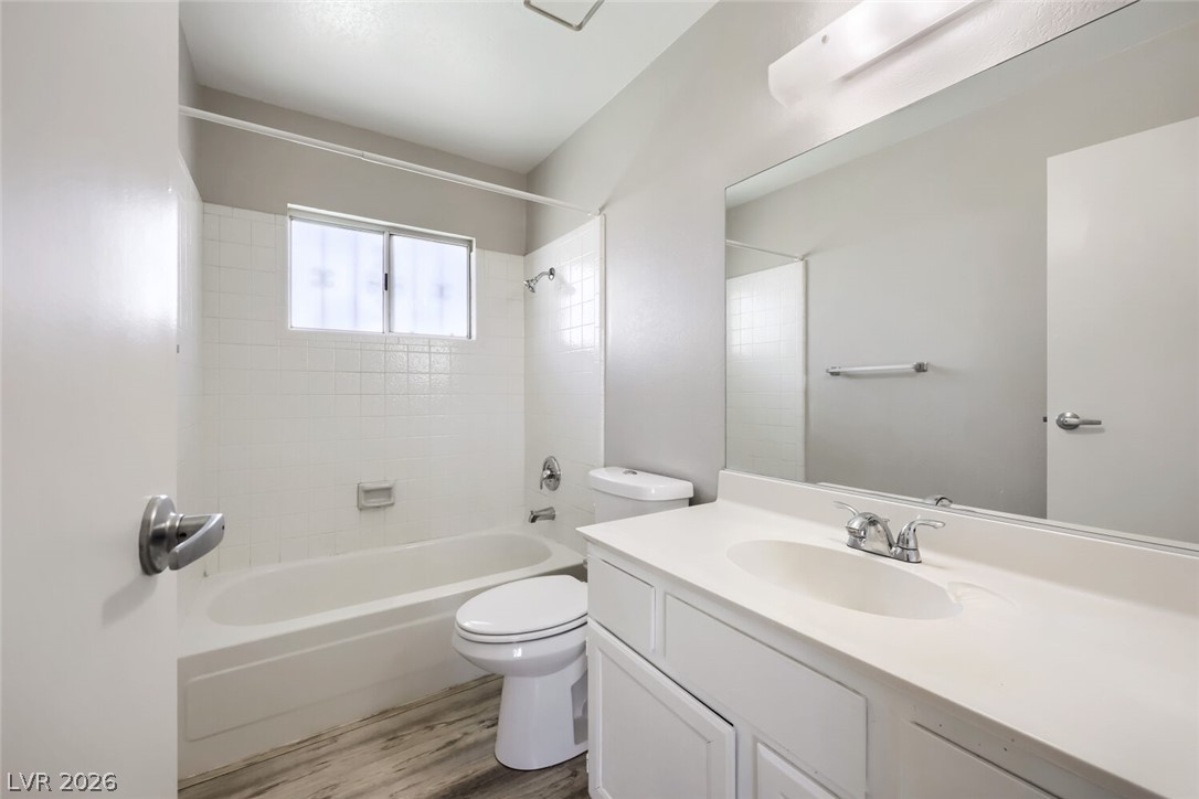 533 East Rolly Street Henderson NV 89011