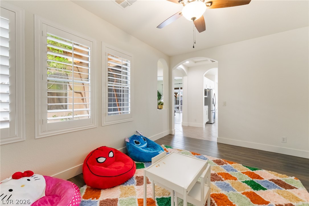 8101 Mountain Forest Court Las Vegas NV 89129