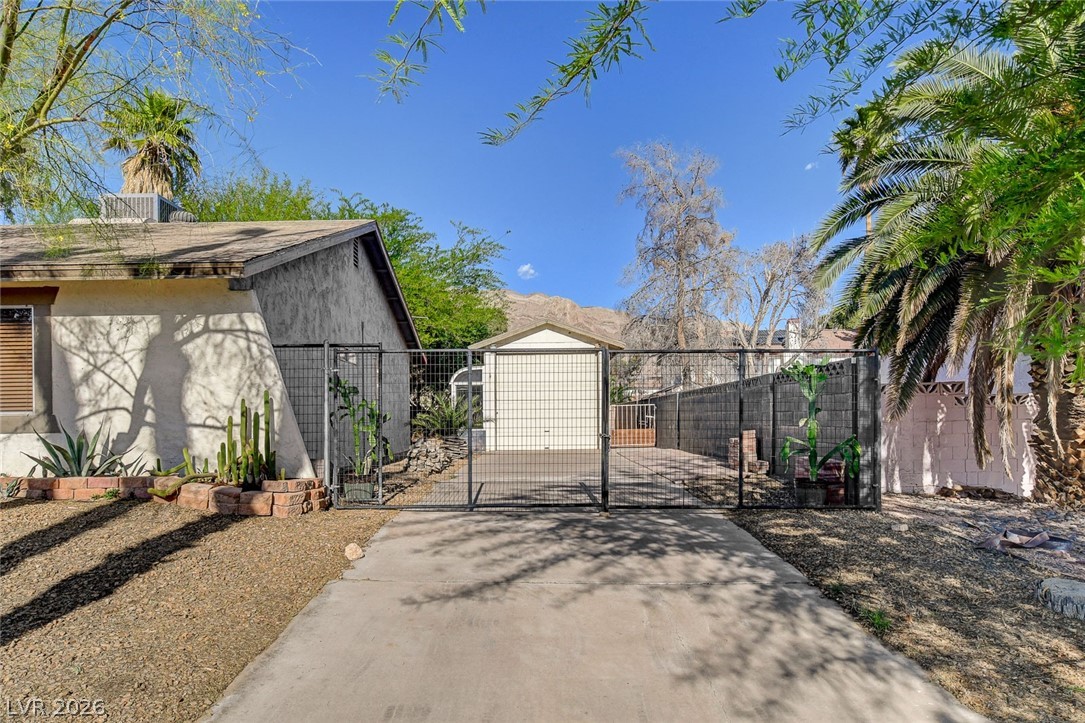 780 Straight Street Las Vegas NV 89110