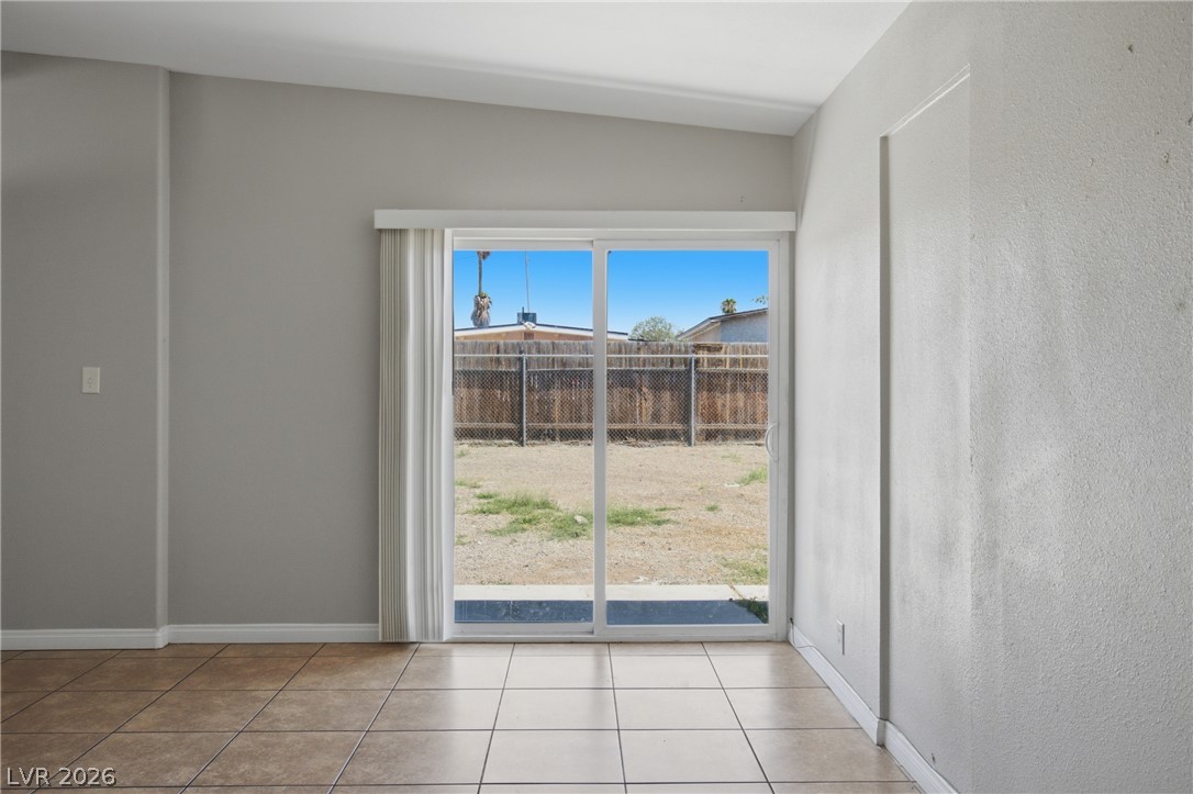 2836 Reynolds Avenue North Las Vegas NV 89030