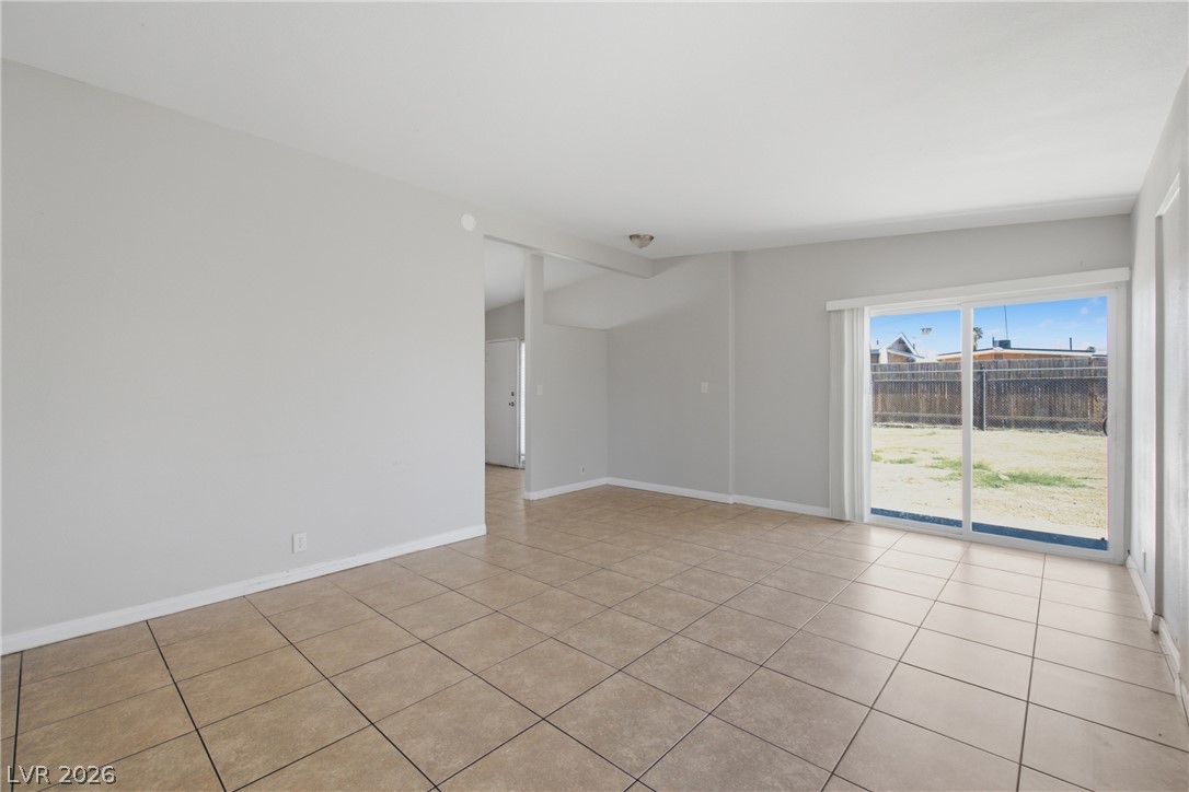 2836 Reynolds Avenue North Las Vegas NV 89030