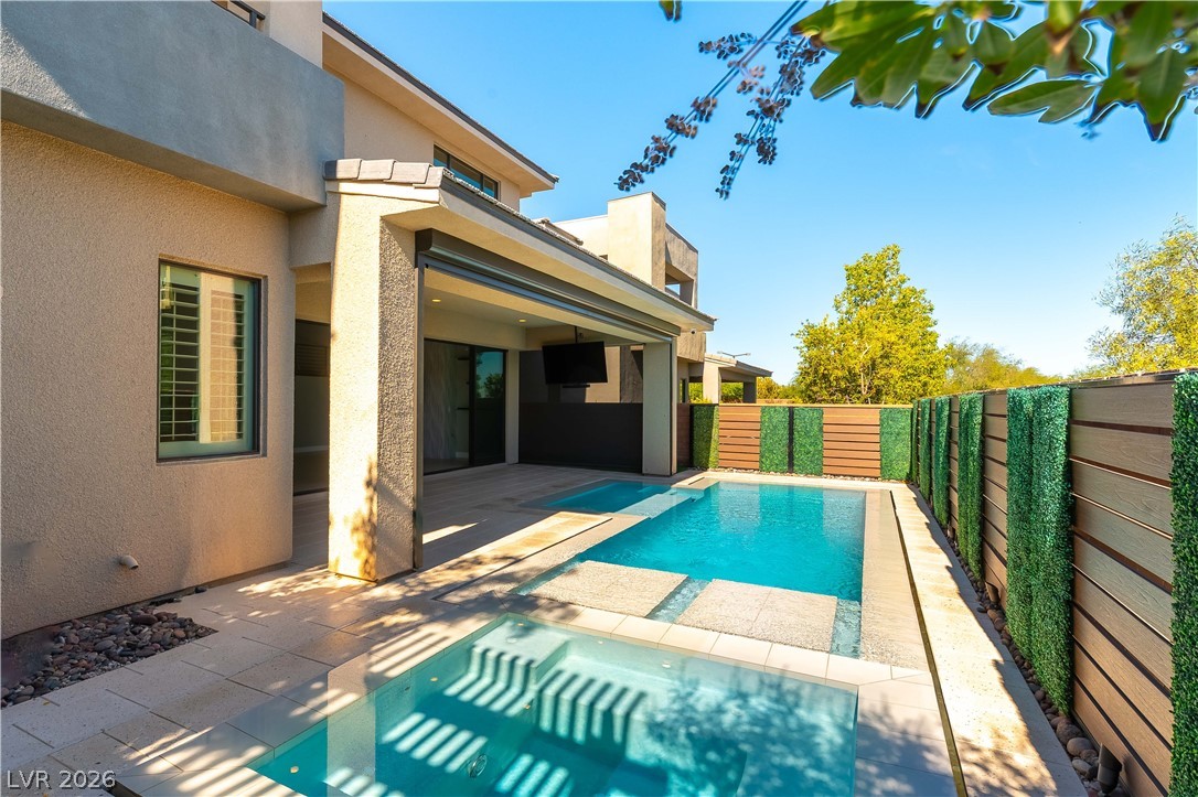 20 Garden Rain Drive Las Vegas NV 89135
