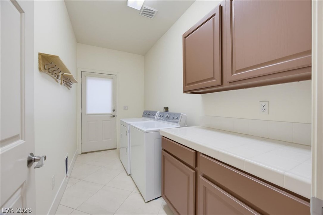 2204 Flowering Cactus Avenue Henderson NV 89052
