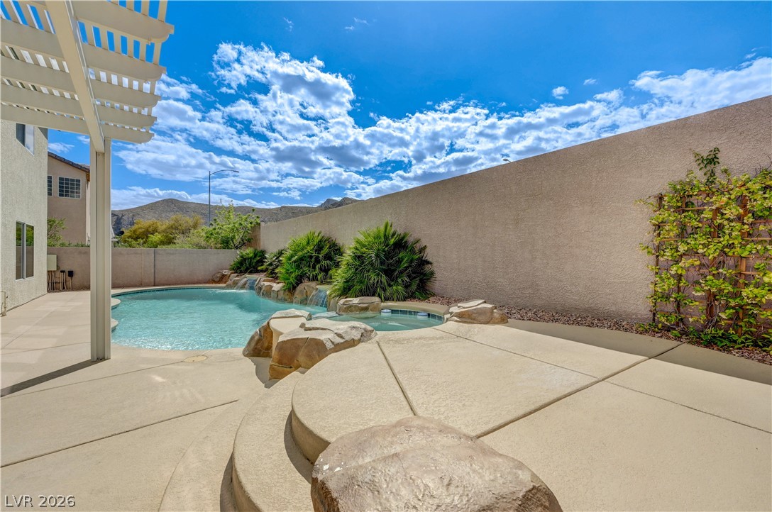 4319 Holleys Hill Street Las Vegas NV 89129