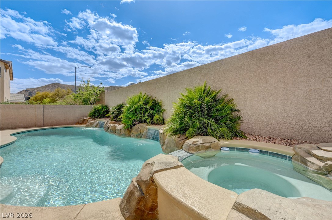 4319 Holleys Hill Street Las Vegas NV 89129