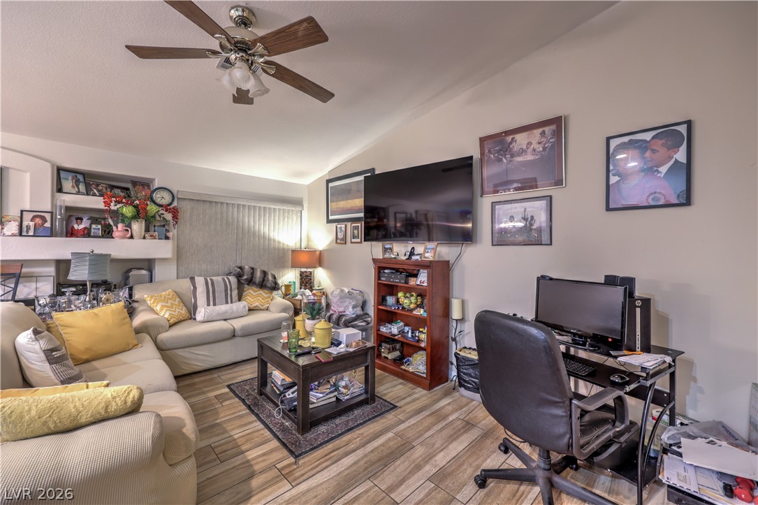 3829 Iverson Lane North Las Vegas NV 89032