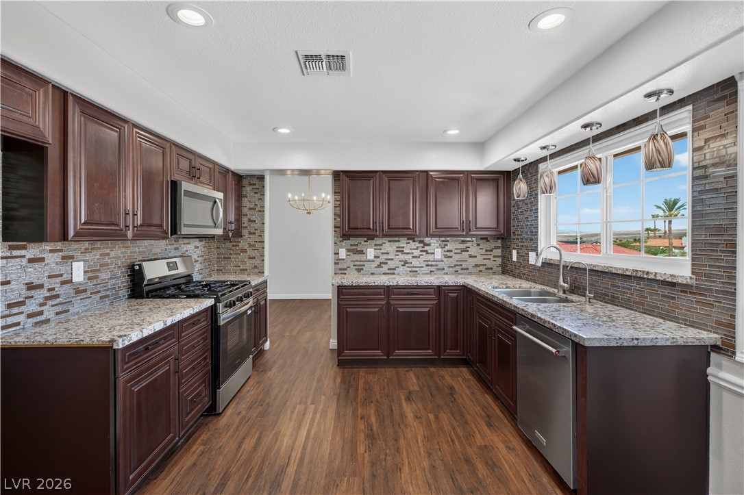 1049 Geranium Drive Henderson NV 89011
