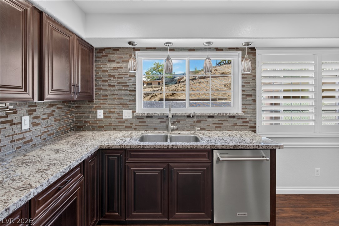 1049 Geranium Drive Henderson NV 89011