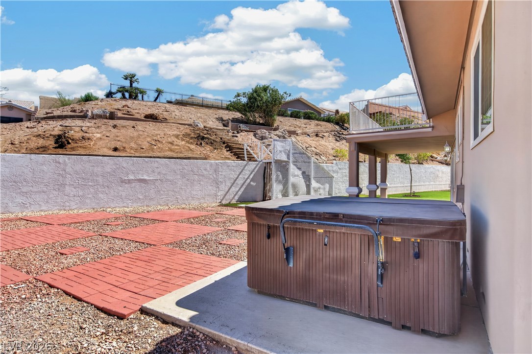 1049 Geranium Drive Henderson NV 89011
