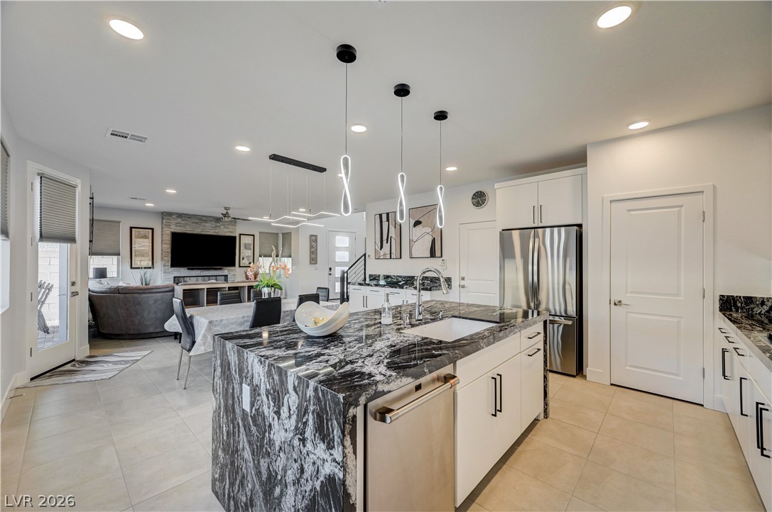 6342 Redstone Hills Drive Las Vegas NV 89148