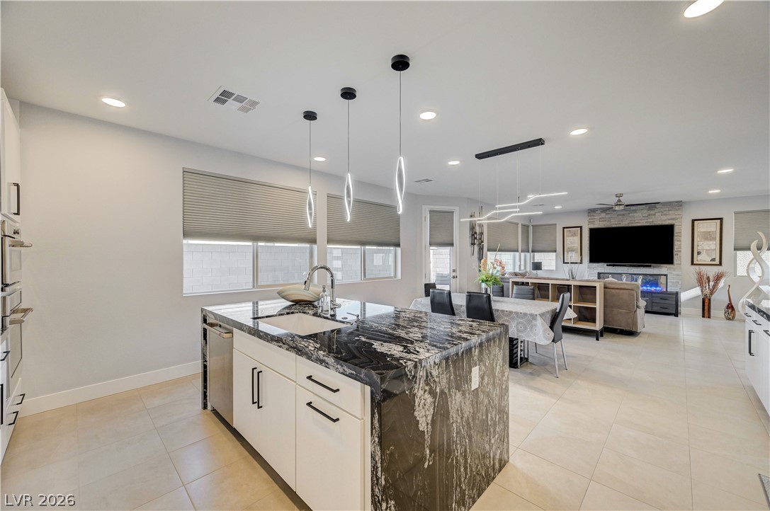 6342 Redstone Hills Drive Las Vegas NV 89148
