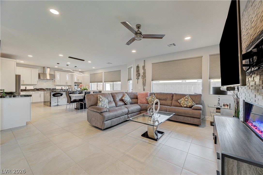 6342 Redstone Hills Drive Las Vegas NV 89148